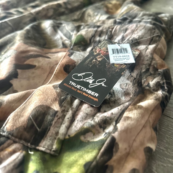 True Timber Hunting Bib - Picture 2 of 3